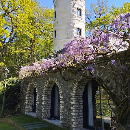 Chambres D'Hotes La Tour De Bellevue 쏘뮤흐 외부 사진